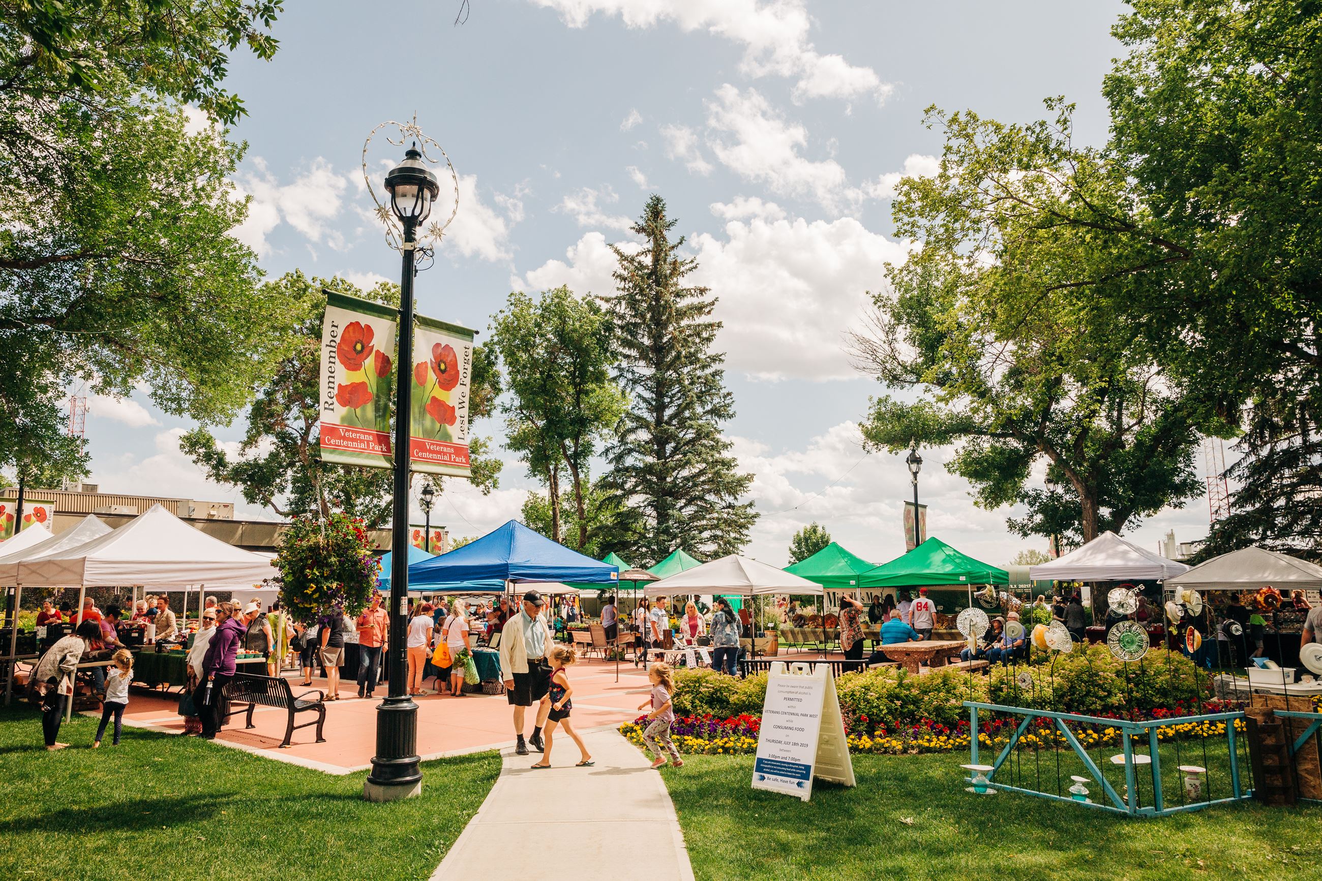 Farmers Market Food Trucks 2